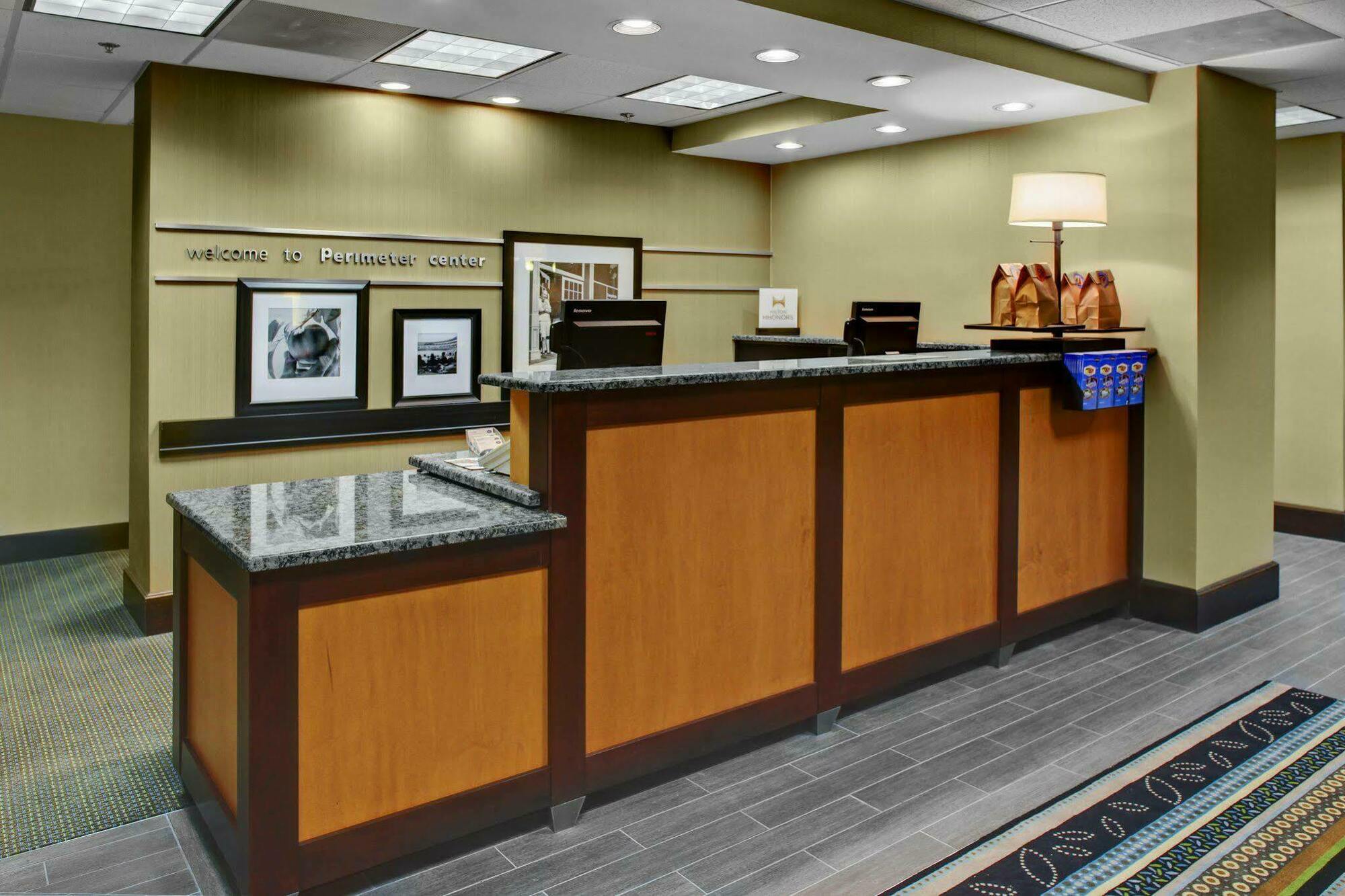 Hotel Hampton Atlanta Perimeter Center 3*
